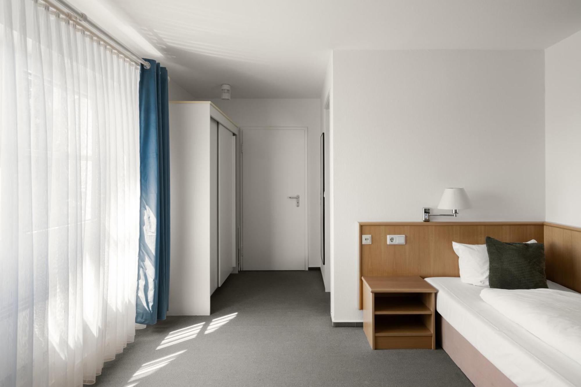 Kirchers Park & Wellnesshotel Kaiserstuhl Garni Endingen am Kaiserstuhl Bagian luar foto