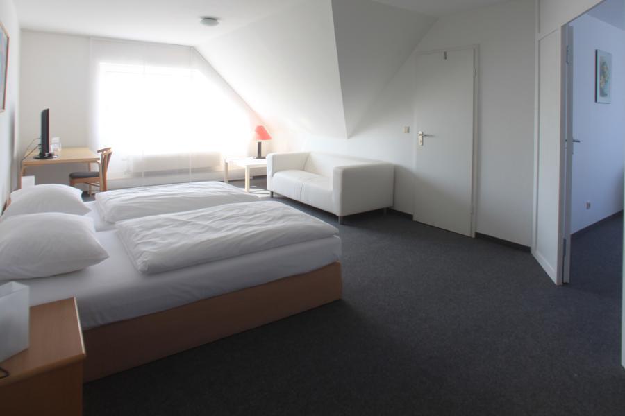 Kirchers Park & Wellnesshotel Kaiserstuhl Garni Endingen am Kaiserstuhl Bagian luar foto